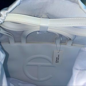 TELFAR MEDIUM BAG - WHITE